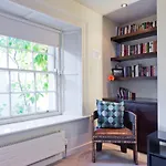 The Oscar Wilde Suite By 5Starstay