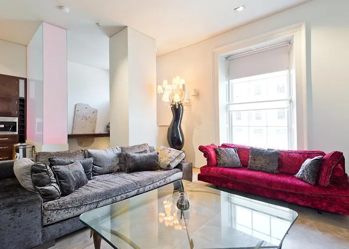 The Oscar Wilde Suite By 5Starstay