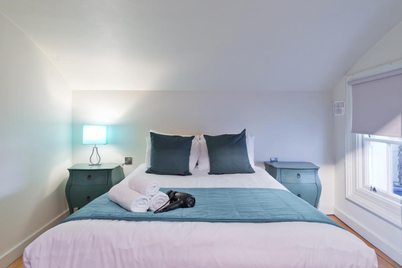The Oscar Wilde By 5starstay * Dublin