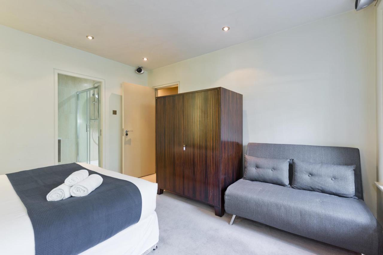 Apartment The Oscar Wilde By 5starstay